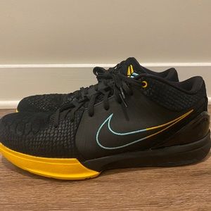 Nike Kobe 4 Protro FTB Snake